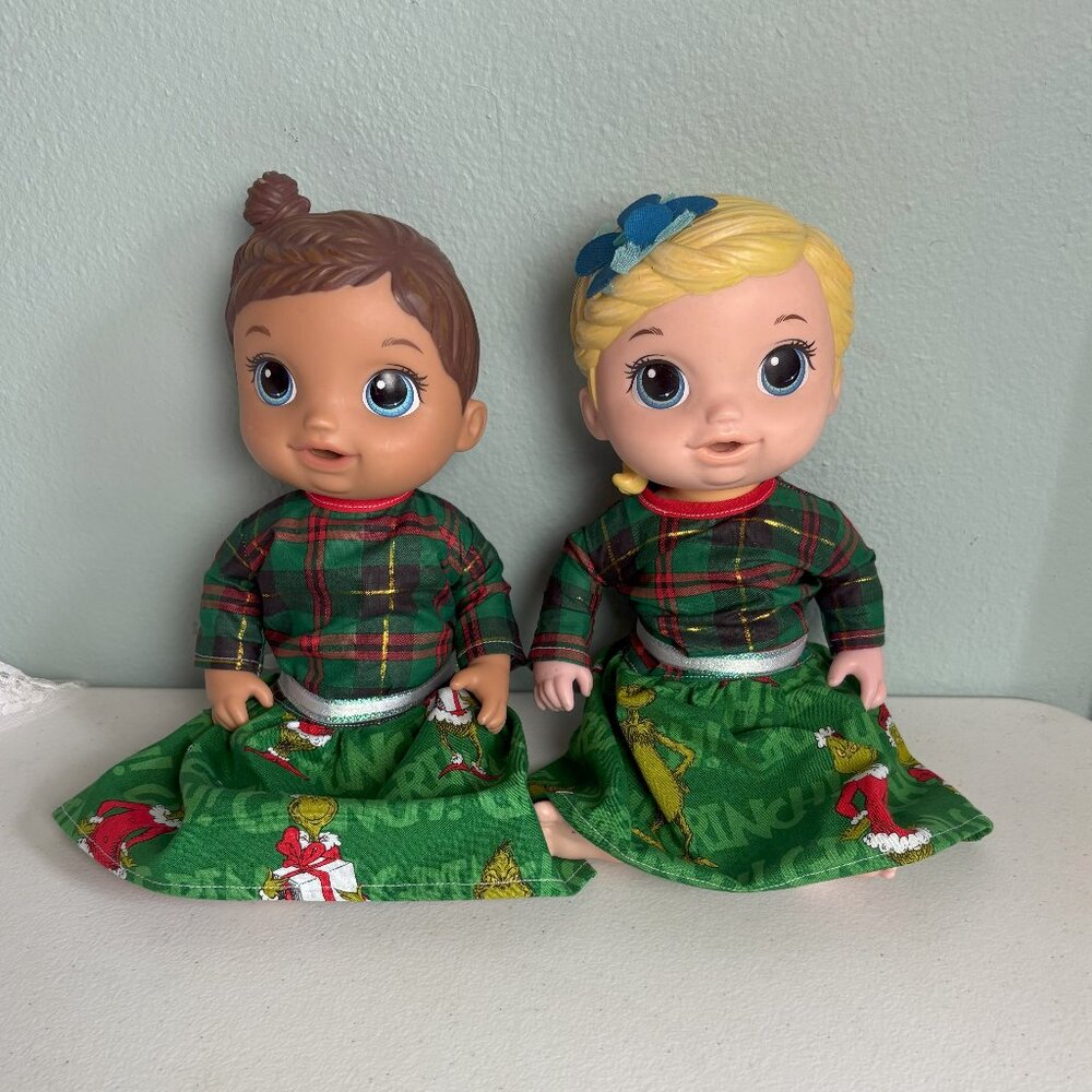 Pair of Hasbro 13" Drink and Wet Dolls 2019 #F0032 01421 and 2017 #E3693 00021